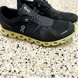 Cloud 5 Men’s Size 10.5